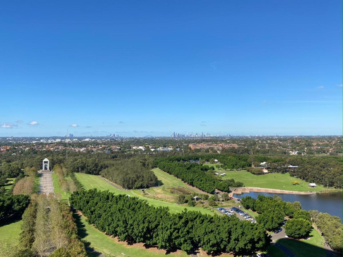 Parkside & City View In Sydney Olympic Park Eksteriør bilde
